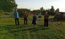 Коньшинские культработники организовали праздничный концерт в хуторе Жилин Колодезь