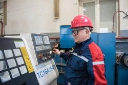 Энергетики белгородского филиала «Россети Центр» изготовят свыше 6 тысяч металлоконструкций для ЛЭП