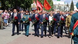 Губкинцы возложили цветы в память о Героях Великой Отечественной войны 