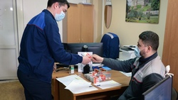 Металлоинвест обеспечил сотрудников Лебединского ГОКа поливитаминными комплексами*