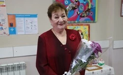 Культработник села Кладовое отпраздновала 70-летие праздничным концертом