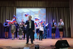 Праздничный концерт «Защитникам Отечества - славу поём!» прошёл в Доме культуры села Богословка 