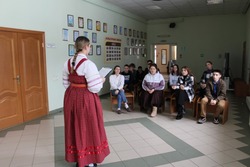 Школьники села Чуево посетили мастер-класс по русскому народному танцу