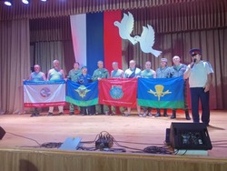 Жители села Богословка стали гостями праздничного концерта в День России