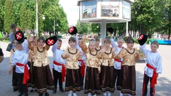 «Марш-парад казачьих сотен» собрал самых маленьких казачат в Губкине