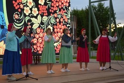 Творческий коллектив «Горлица» села Сергиевка принял участие в концерте «Майские напевы»