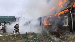 Жилой дом загорелся в селе Скородное Губкинского горокруга 