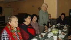 Участники клуба «Троицкие посиделки» посетили мероприятие «Прекрасен мир любовью материнской»