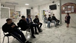 Культработники села Коньшино губкинской территории провели беседу «Что уносит дым сигареты?»