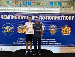 Губкинский спортсмен Ярослав Спасенков стал победителем Первенства мира по полиатлону