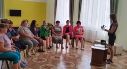 Сотрудники ЦКР села Истобное губкинской территории узнали правила оказания первой помощи 
