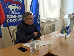 Губкинский глава администрации Михаил Лобазнов провёл личный приём