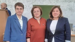 Главный врач Губкинской ЦРБ Ирина Кротова встретилась со студентами медиками