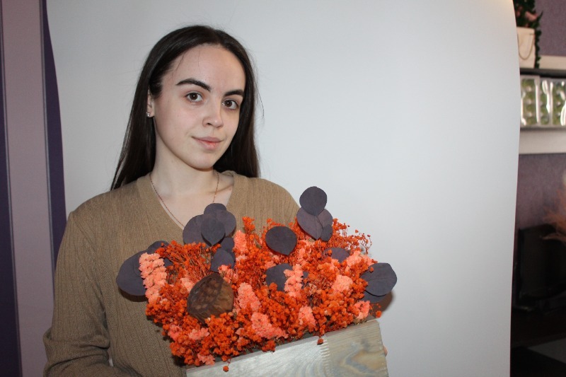 Жительница Губкина Татьяна Каськова открыла свою мастерскую благодаря соцконтракту