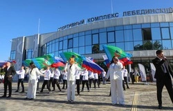 Металлоинвест построил для жителей Губкина современный физкультурно-оздоровительный комплекс