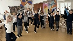 Юные жители посёлка Троицкий посетили фитнес-марафон под девизом «На старт, внимание, здоровье!»