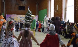 Новогодний утренник прошёл в селе Скородное губкинской территории 