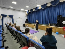 Занятие по обучению первой помощи прошло в ЦКР села Сергиевка губкинской территории