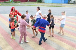 Программа «Во что играли наши предки» прошла в селе Богословка губкинской территории 