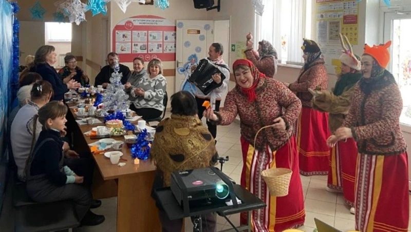 Осколецкие культработники губкинской территории провели Святочные посиделки