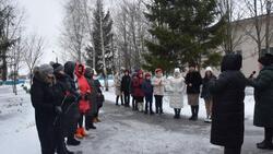 Жители Сергиевки губкинской территории стали участниками митинга