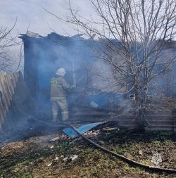 Губкинские пожарные ликвидировали возгорание