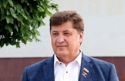 Председатель Белгородской областной Думы Юрий Клепиков поздравил губкинцев с Днём металлурга
