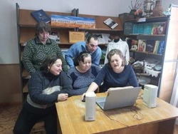 Жители села Скородное губкинской территории узнали о возможностях портала «Госуслуги»