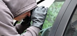 Губкинские полицейские раскрыли кражу из автомобиля