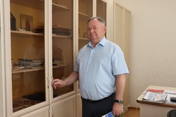 Исполнительный директор предприятия «Губкинагрохолдинг» Николай Котарев отметил 70-летний юбилей