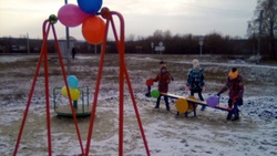 Новая детская игровая площадка появилась в селе Архангельское губкинской территории