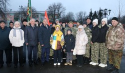 Фонд «Поколение» подарил новые автомобили губкинскому поисковому клубу и военнослужащим