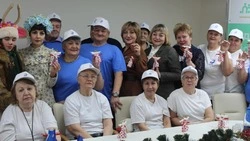 Святочная встреча прошла в Губкине: тепло общения, совместное творчество, забота друг о друге