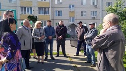 Галина Колесникова встретилась с жителями домов по улице Калинина в Губкине