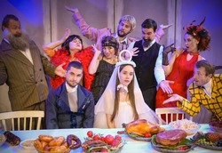 Губкинский театр представит премьеру спектакля «Соло для слонов»
