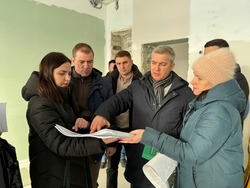 Михаил Лобазнов посетил объекты строительства Губкинского городского округа