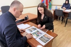 Василий Голиков провёл личный приём губкинцев