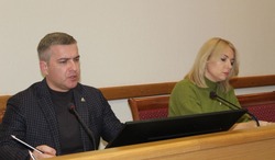Михаил Лобазнов провёл заседание комиссии по рассмотрению проектов