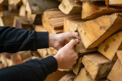 Губкинские полицейские задержали подозреваемого в умышленном причинении тяжкого вреда здоровью