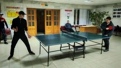 Молодёжь села Вислая Дубрава приняла участие в турнире по настольному теннису «Быстрая ракетка»