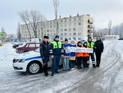 Губкинские ЮИДовцы провели масштабный профилактический рейд совместно с Госавтоинспекцией
