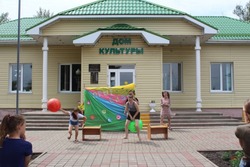 Игровая программа «Прыг-скок» прошла в селе Чуево губкинской территории