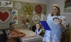 Юные жители села Скородное губкинской территории отметили день рождения Деда Мороза 