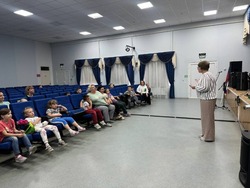 Культработники села Сергиевка напомнили правила безопасного поведения в повседневной жизни