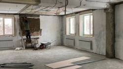 Капитальный ремонт модельной библиотеки-филиала №5 продолжился в Губкине 
