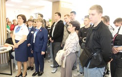 Губкинцы посетили ярмарку трудоустройства 