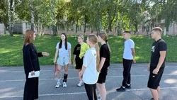Культработники посёлка Троицкий провели познавательную беседу «Конфликту – НЕТ!»