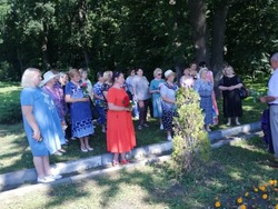 Жители посёлка Троицкий почтили память погибших в годы Великой Отечественной войны 