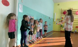 Культработники села Бобровы Дворы губкинской территории провели беседу «Когда я дома один…»
