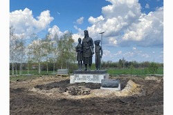 Губкинские власти начали восстанавливать памятник Вдове и Матери Солдата в Бобровых Дворах 